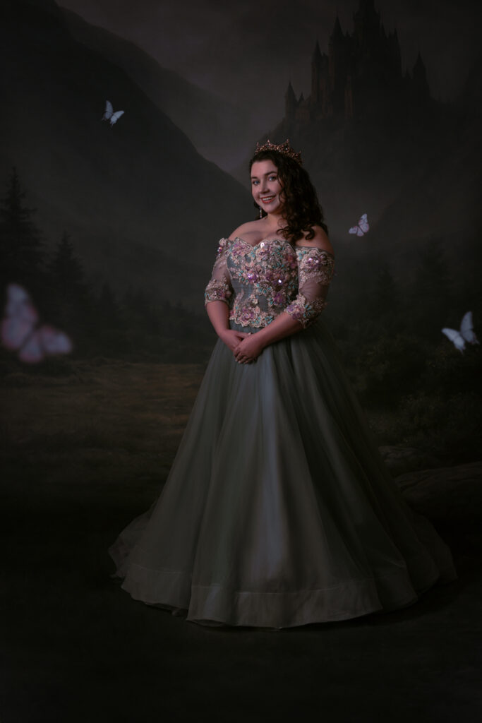 Ace Photography meesterwerk fine art fotoshoot close up van dame met en prachtige kroon