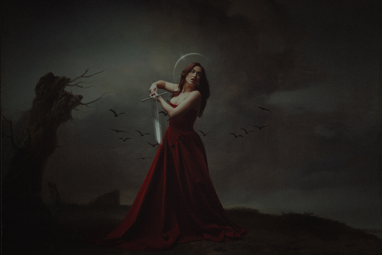 Ace Photography studio Zaltbommel meesterwerk van dame in schilderachtige omgeving in rode jurk met een zwaard